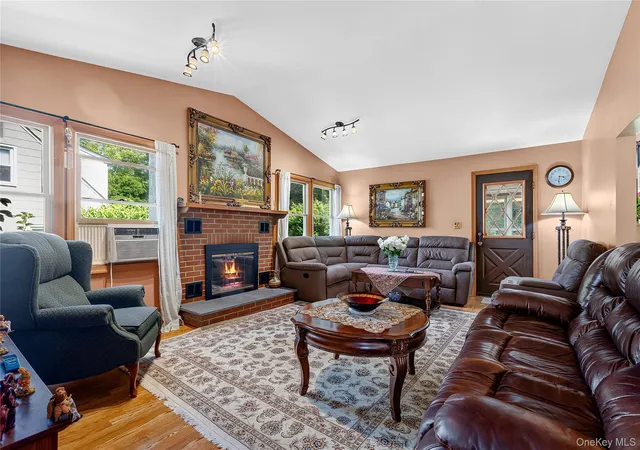 Homes for sale in Cortlandt, NY | 9 Cross Ln, Cortlandt, NY 10567 | MLS# 1019195