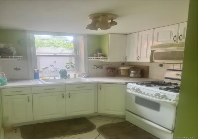 4th image of 670 E 98Th St, Brooklyn, NY 11236 | MLS# 1019201