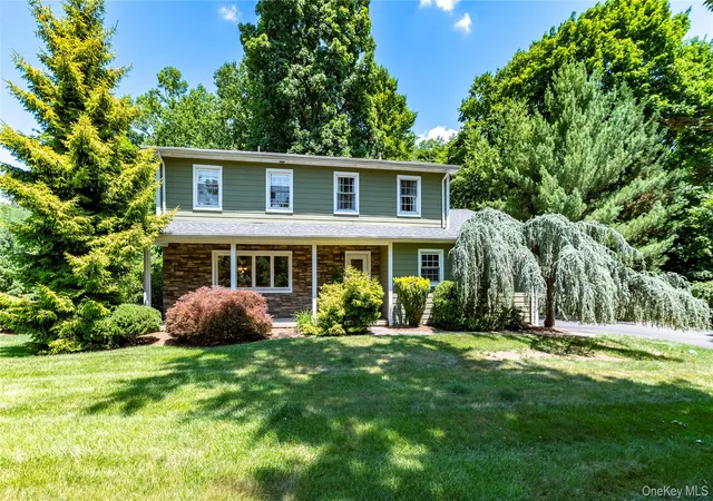 Homes for sale in Orangetown, NY | 12 Sickletown Rd, Orangetown, NY 10965 | MLS# 1019210