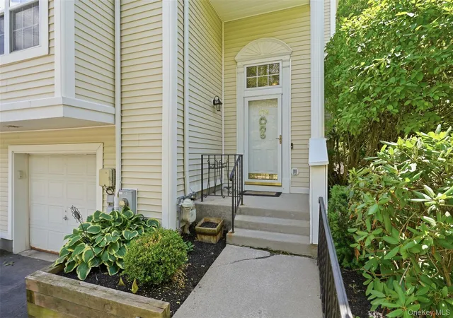 Homes for sale in Newburgh (city), NY | 179 Isis Dr #3F, Newburgh (city), NY 12550 | MLS# 1019223