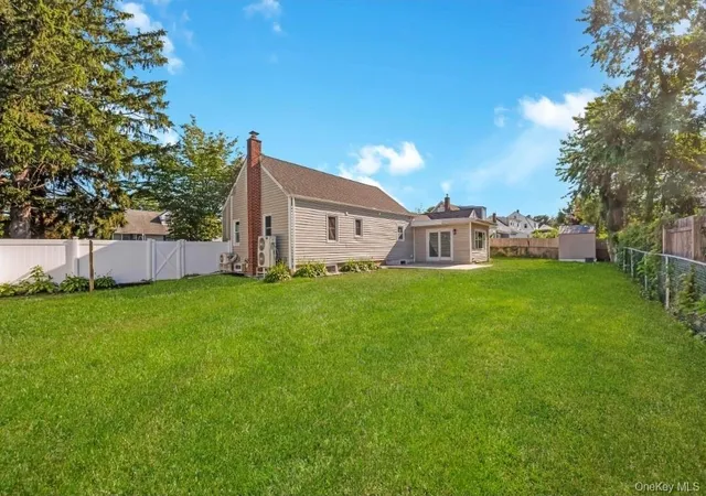 5th image of 200 4Th Ave, Huntington, NY 11731 | MLS# 1019234