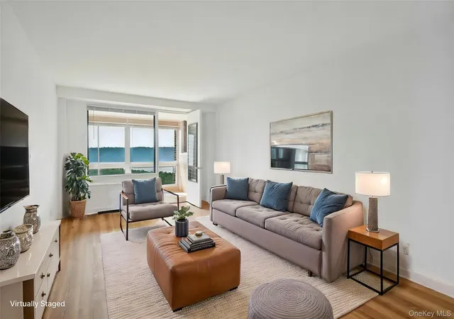 1st image of 4705 Henry Hudson Parkway #15C, Bronx, NY 10471 | MLS# 1019363