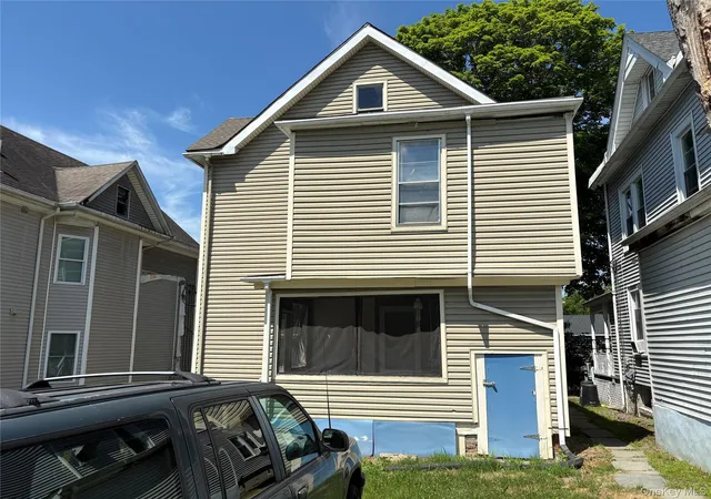 Homes for sale in Poughkeepsie, NY | 137 N Clinton St, Poughkeepsie, NY 12601 | MLS# 1019365