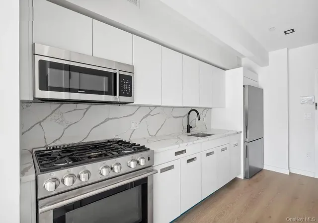 4th image of 618 Avenue H #7G, New York, NY 11230 | MLS# 1019369