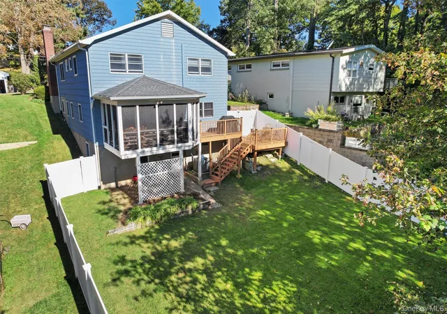 3rd image of 21 Cleveland Dr, Cortlandt, NY 10520 | MLS# 1019409
