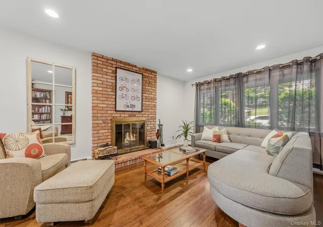 5th image of 21 Cleveland Dr, Cortlandt, NY 10520 | MLS# 1019409