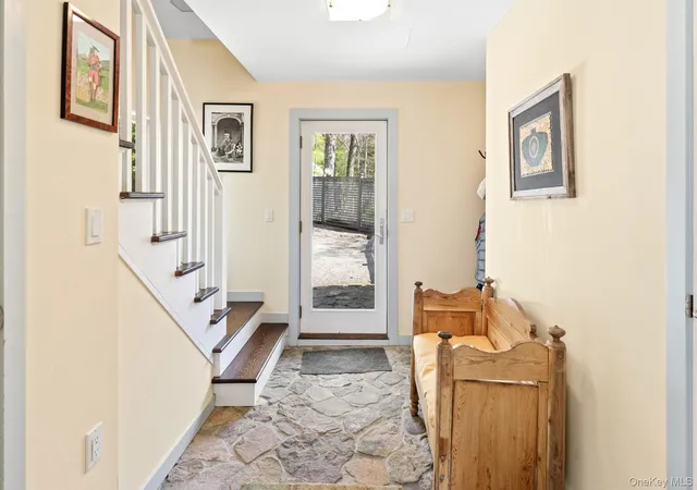 4th image of 197 Two Holes Water Rd, East Hampton, NY 11937 | MLS# 1019417