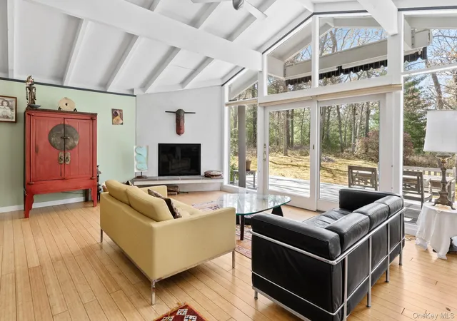 5th image of 197 Two Holes Water Rd, East Hampton, NY 11937 | MLS# 1019417