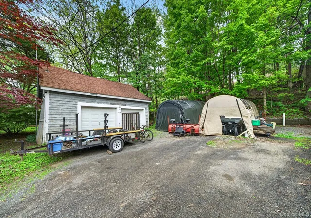 Homes for sale in Wallkill, NY | 32 Tarbell Rd, Wallkill, NY 12721 | MLS# 1019447