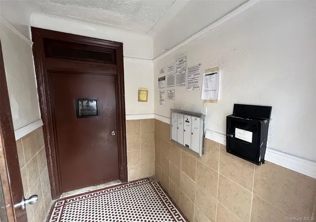 5th image of 1314 Stratford Ave, New York, NY 10472 | MLS# 1019449