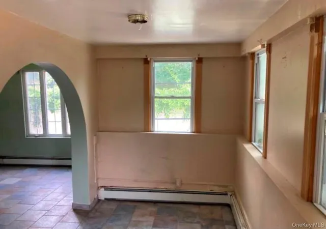 2nd image of 40 East Ave, Hempstead, NY 11520 | MLS# 1019487