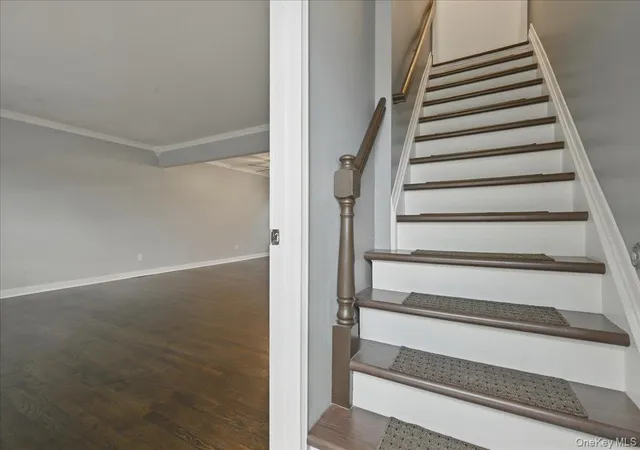 3rd image of 258 Marguerite Ave, Hempstead, NY 11001 | MLS# 1019489