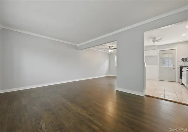 4th image of 258 Marguerite Ave, Hempstead, NY 11001 | MLS# 1019489