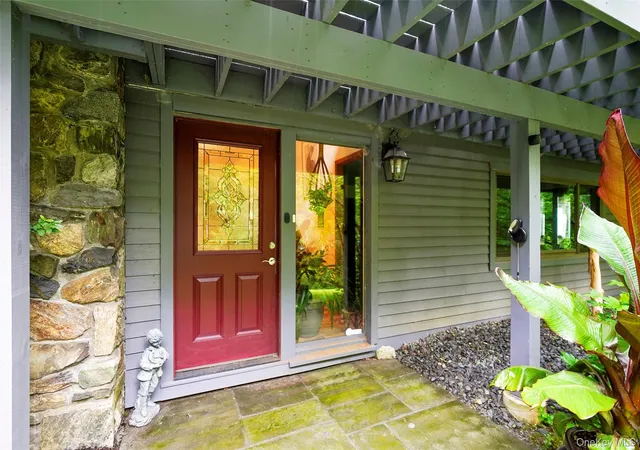 Photo 1 of Single family home for sale at 19 Annarock Dr, Somers, NY 10589 | MLS# 1019494 | Listing updated on 2026-07-20