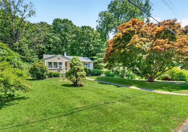 Homes for sale in Carmel, NY | 116 Chestnut Ridge Rd, Carmel, NY 10541 | MLS# 1019498