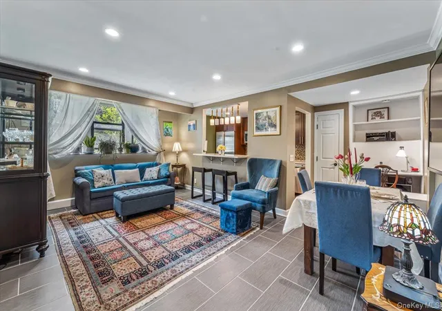 Homes for sale in Mamaroneck, NY | 604 Tompkins Ave #A2, Mamaroneck, NY 10543 | MLS# 1019523