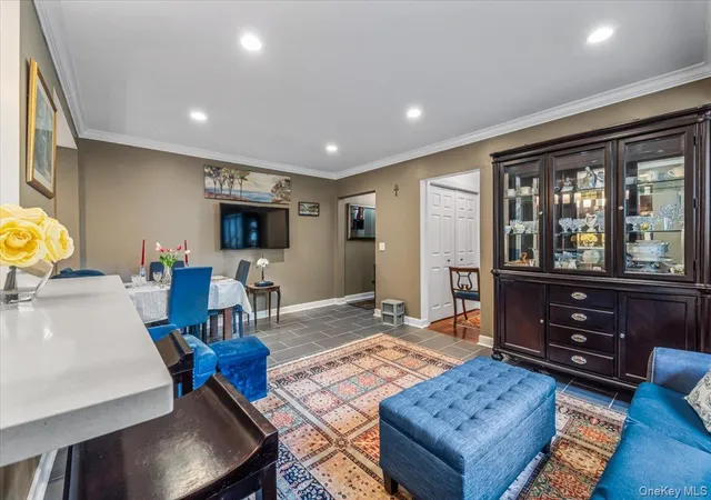 Homes for sale in Mamaroneck, NY | 604 Tompkins Ave #A2, Mamaroneck, NY 10543 | MLS# 1019523