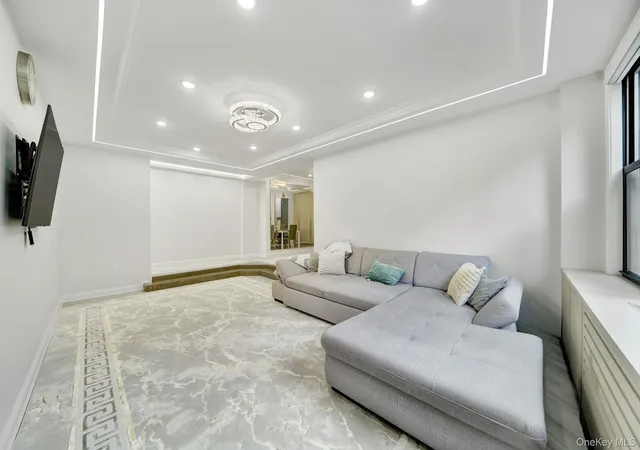5th image of 98-25 64Th Rd, New York City, NY 11374