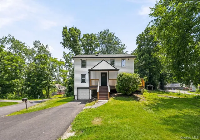 2nd image of 8 E Green Rd, New Windsor, NY 12575 | MLS# 1019581