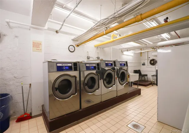 2nd image of 98-25 64Th Rd, Rego Park, NY 11374