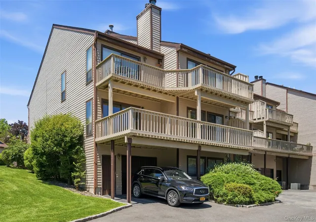 33rd image of 112 The Glen #112, Oyster Bay, NY 11545 | MLS# 1019592