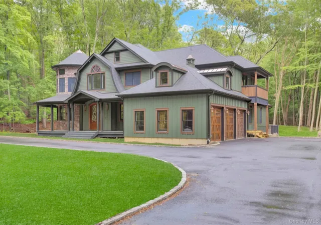 5th image of 301 Old Mill Rd, Smithtown, NY 11780 | MLS# 1019623