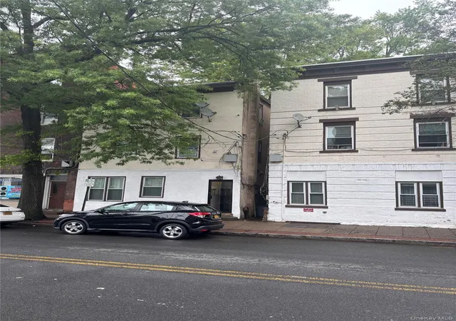 Homes for sale in White Plains, NY | 93 Ferris Ave, White Plains, NY 10603 | MLS# 1019628