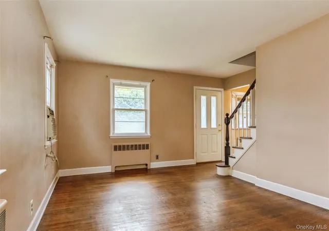 Homes for sale in Hempstead, NY | 5 Cambridge St, Hempstead, NY 11565 | MLS# 1019634