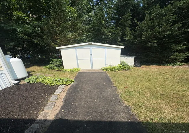 Homes for sale in Riverhead, NY | 525 Riverleigh Ave #P6, Riverhead, NY 11901 | MLS# 1019636