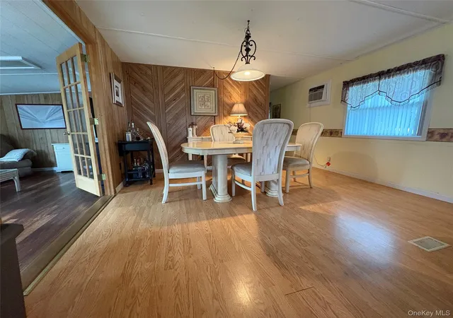 Photo 2 of Manufactured home for sale at 525 Riverleigh Ave #P6, Riverhead, NY 11901 | MLS# 1019636 | Listing updated on 2026-09-03