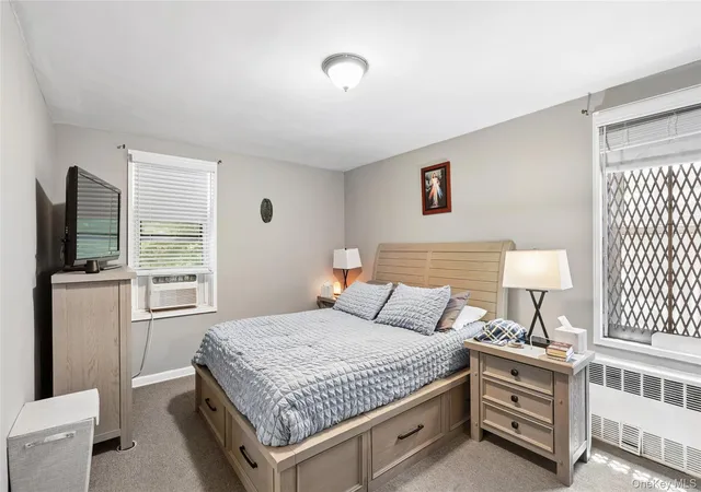 5th image of 3305 90th St, New York, NY 11238
