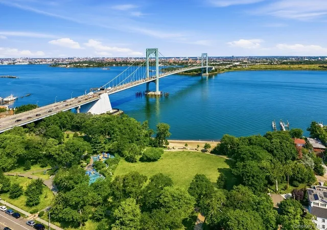 50th image of 145 75 6th Ave, New York, NY 11357 | MLS# 1019649