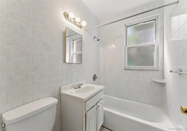 Homes for sale in Yonkers, NY | 44 Winchester Ave #1B, Yonkers, NY 10710 | MLS# 1019667