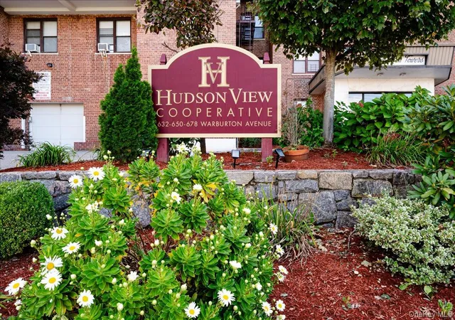 Listing Photo 1 - Condo for sale in building located at 678 Warburton Ave, Yonkers, NY 10701 - Unit #7I-7J