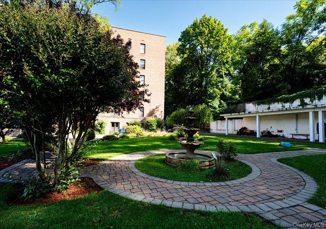 Listing Photo 5 - Condo for sale in building located at 678 Warburton Ave, Yonkers, NY 10701 - Unit #7I-7J