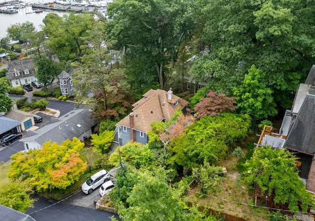 Photo 2 of Single family home for sale at 35 Upper Ritie St, Piermont, NY 10968 | MLS# 1019697 | Listing updated on 2026-09-04