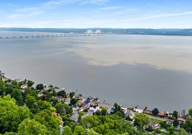 Photo 3 of Single family home for sale at 35 Upper Ritie St, Piermont, NY 10968 | MLS# 1019697 | Listing updated on 2026-09-04