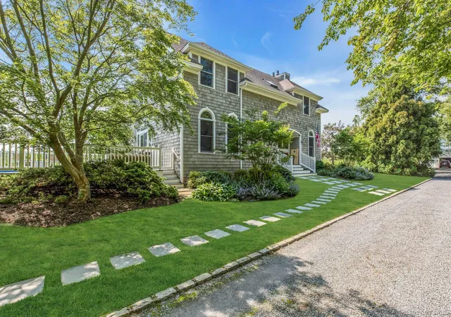 Homes for sale in Southampton, NY | 56 S Country Rd, Southampton, NY 11977 | MLS# 1019701