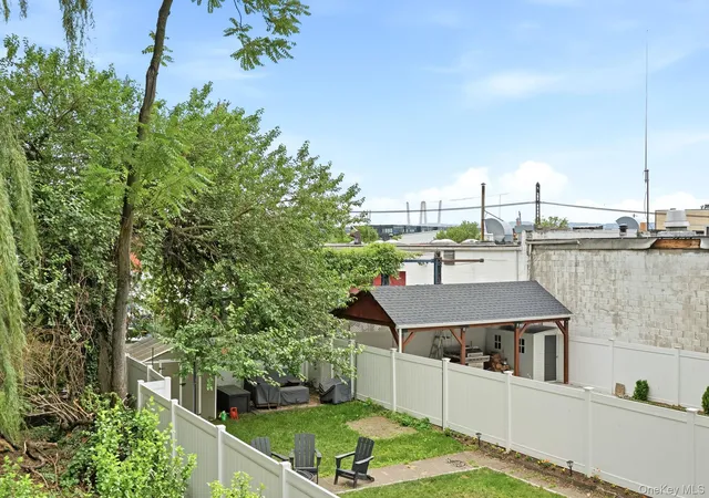 Listing Photo 2 - Condo for sale in building located at 10 Clinton St, Sleepy Hollow, NY 10573 - Unit #