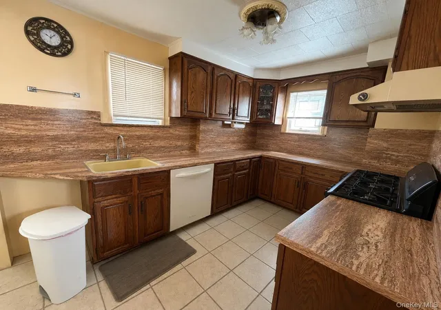 Photo 2 of Single family home for sale at 93 27 215th Place, Queens Village, NY 11428 | MLS# 1019756 | Listing updated on 2026-09-30
