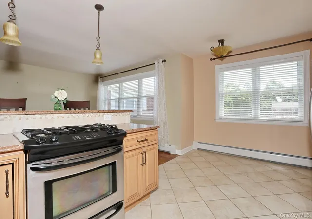 Homes for sale in Orangetown, NY | 231 N Middletown Rd #H, Orangetown, NY 10965 | MLS# 1019758