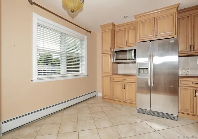 Homes for sale in Orangetown, NY | 231 N Middletown Rd #H, Orangetown, NY 10965 | MLS# 1019758