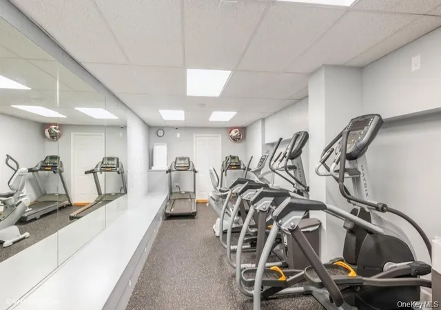 Homes for sale in New Rochelle, NY | 60 White Oak St Street #5D, New Rochelle, NY 10801 | MLS# 1019763