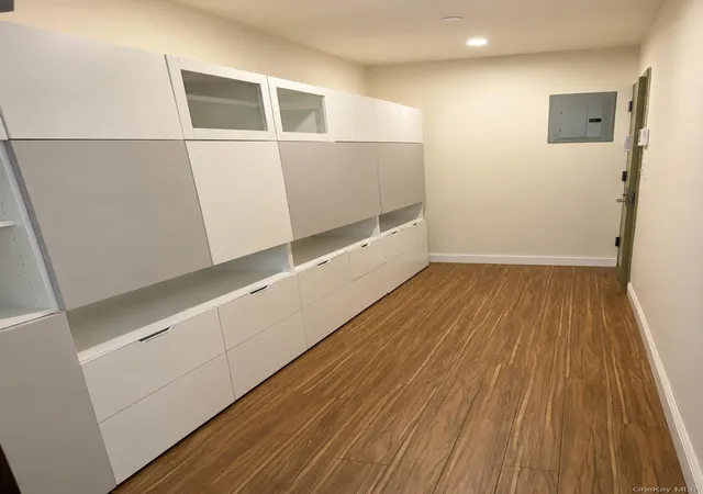 4th image of 3215 Leavitt St #1C, New York, NY 11354 | MLS# 1019775