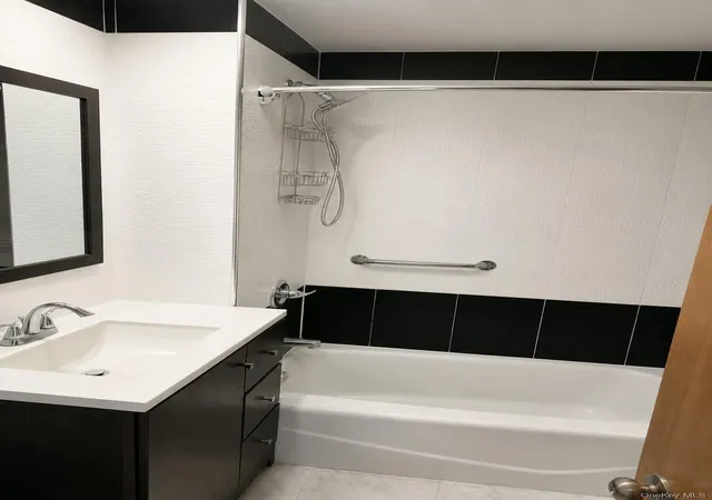 2nd image of 3215 Leavitt St, New York, NY 11354
