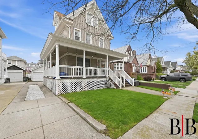 2nd image of 533 Beach 130th St, Rockaway Park, NY 11694 | MLS# 1019800