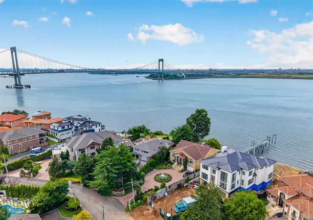 3rd image of 149-37 Powells Cove Blvd, Whitestone, NY 11357 | MLS# 1019806