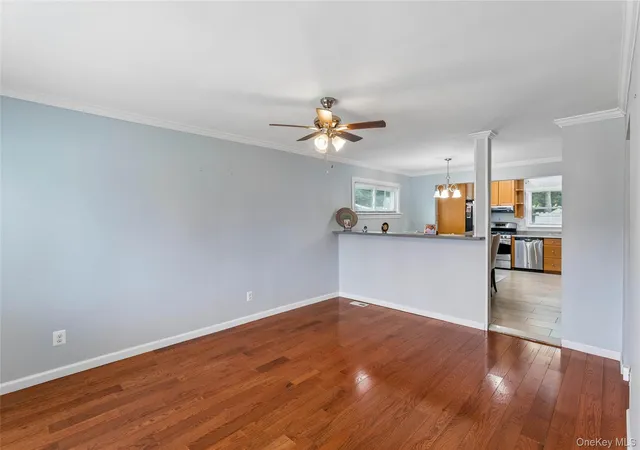 Homes for sale in North Hempstead, NY | 3 Hillcrest Dr, North Hempstead, NY 11590 | MLS# 1019842