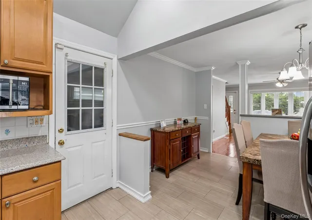 Homes for sale in North Hempstead, NY | 3 Hillcrest Dr, North Hempstead, NY 11590 | MLS# 1019842