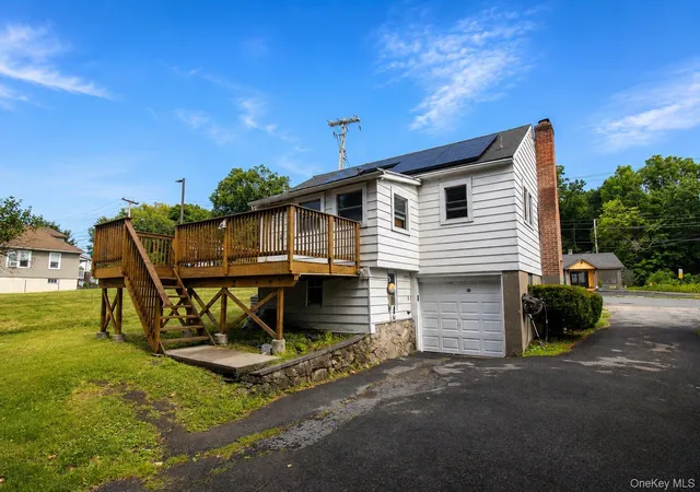 Homes for sale in Newburgh (town), NY | 15 S Plank Rd, Newburgh (town), NY 12550 | MLS# 1019849
